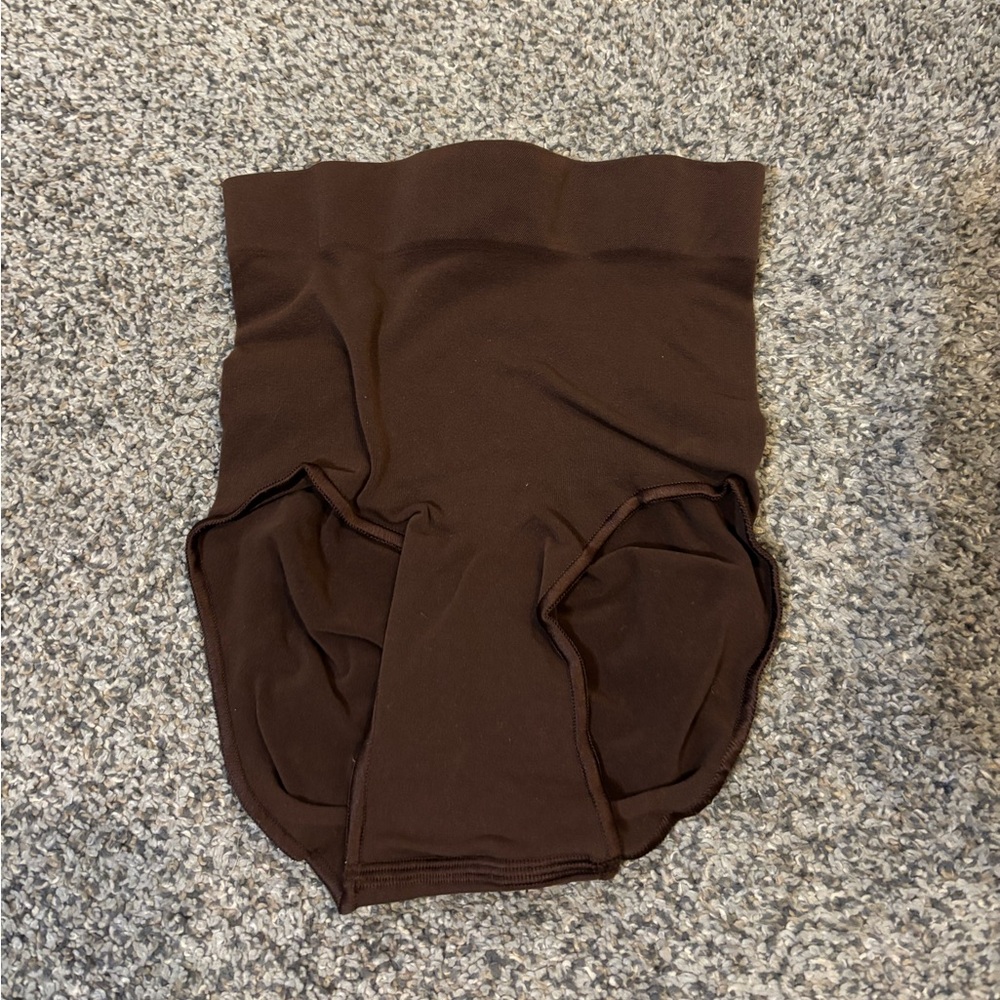 Skims Sculpting Brief